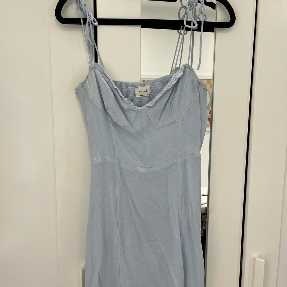 Wilfred Sky Blue Sleeveless Top